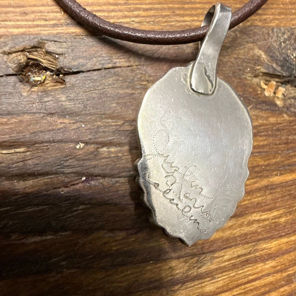Justin Morris signed Turquoise Sterling Pendant - Picture 5 of 6